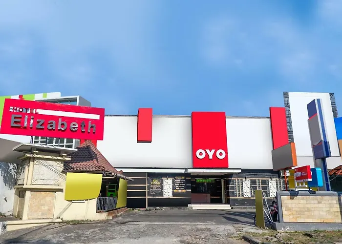 Oyo 1002 Hotel Elizabeth Semarang